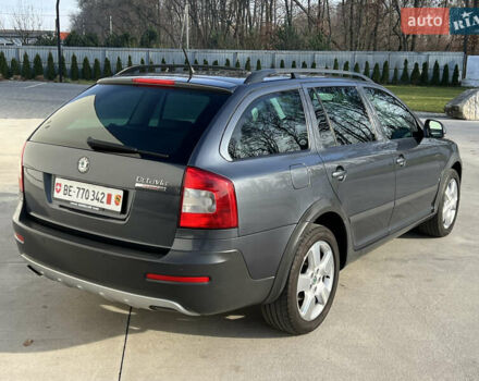 Серый Шкода Октавия, объемом двигателя 2 л и пробегом 211 тыс. км за 13200 $, фото 205 на Automoto.ua