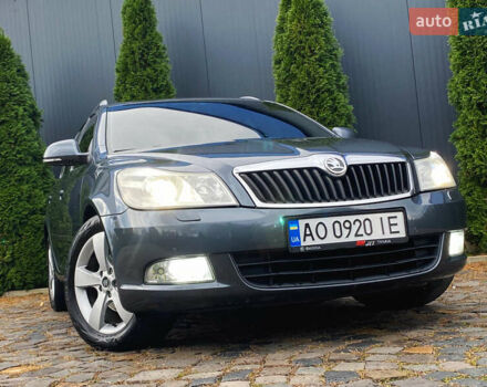 Шкода Октавия 2011 в Мукачеве на Automoto.ua Серый Шкода Октавия, объемом двигателя 1.6 л и пробегом 273 тыс. км за 8000 $, фото 4 на Automoto.ua