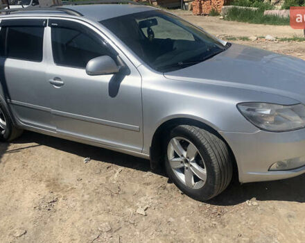 Серый Шкода Октавия, объемом двигателя 1.6 л и пробегом 296 тыс. км за 8500 $, фото 1 на Automoto.ua