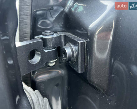 Серый Шкода Октавия, объемом двигателя 2 л и пробегом 211 тыс. км за 13200 $, фото 125 на Automoto.ua