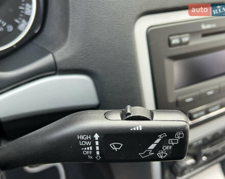 Серый Шкода Октавия, объемом двигателя 2 л и пробегом 211 тыс. км за 13200 $, фото 78 на Automoto.ua