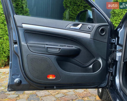 Шкода Октавия 2011 в Мукачеве на Automoto.ua Серый Шкода Октавия, объемом двигателя 1.6 л и пробегом 273 тыс. км за 8000 $, фото 33 на Automoto.ua