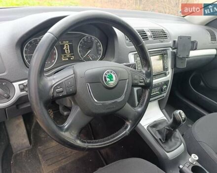 Сірий Шкода Октавія, об'ємом двигуна 1.6 л та пробігом 307 тис. км за 7300 $, фото 10 на Automoto.ua