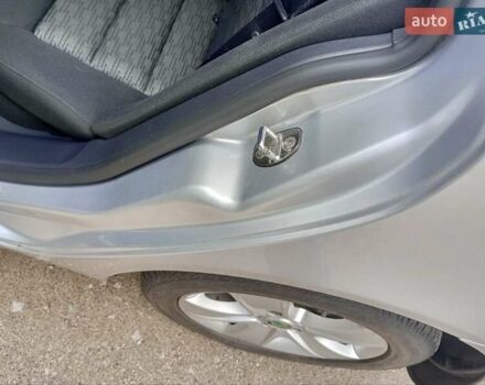 Серый Шкода Октавия, объемом двигателя 1.6 л и пробегом 269 тыс. км за 8600 $, фото 22 на Automoto.ua