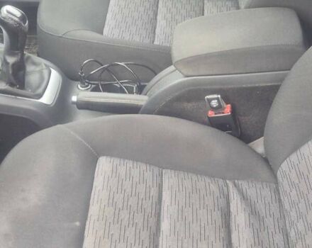 Сірий Шкода Октавія, об'ємом двигуна 1.6 л та пробігом 272 тис. км за 7500 $, фото 5 на Automoto.ua