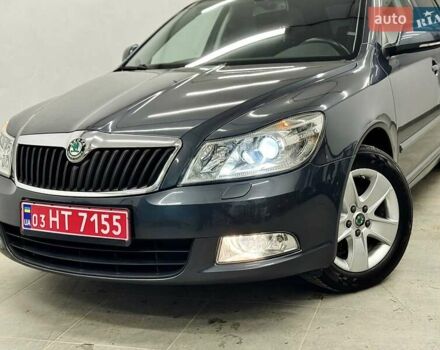 Серый Шкода Октавия, объемом двигателя 2 л и пробегом 217 тыс. км за 10750 $, фото 1 на Automoto.ua