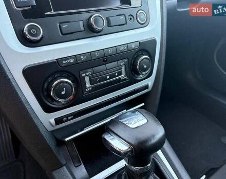 Серый Шкода Октавия, объемом двигателя 1.6 л и пробегом 194 тыс. км за 10500 $, фото 6 на Automoto.ua