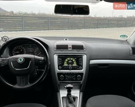 Серый Шкода Октавия, объемом двигателя 1.99 л и пробегом 234 тыс. км за 9800 $, фото 30 на Automoto.ua