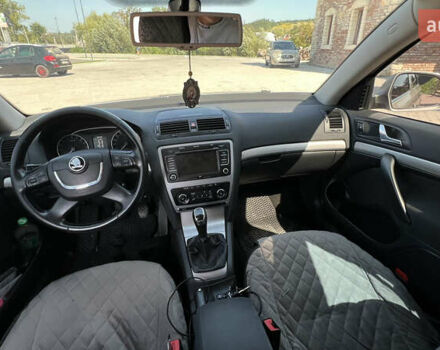 Сірий Шкода Октавія, об'ємом двигуна 1.6 л та пробігом 271 тис. км за 8200 $, фото 14 на Automoto.ua