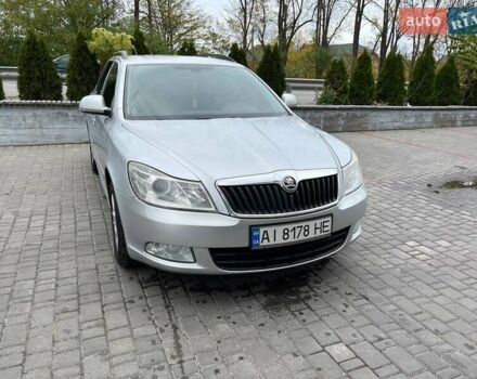 Серый Шкода Октавия, объемом двигателя 1.6 л и пробегом 263 тыс. км за 7700 $, фото 2 на Automoto.ua
