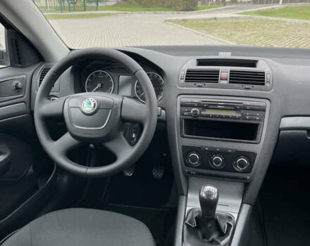 Сірий Шкода Октавія, об'ємом двигуна 1.39 л та пробігом 175 тис. км за 7900 $, фото 18 на Automoto.ua