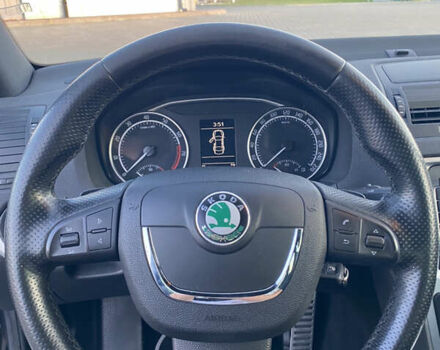 Серый Шкода Октавия, объемом двигателя 2 л и пробегом 218 тыс. км за 9900 $, фото 45 на Automoto.ua