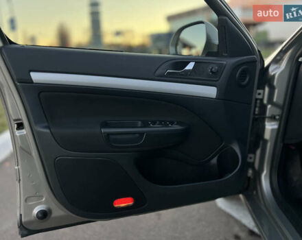 Сірий Шкода Октавія, об'ємом двигуна 1.39 л та пробігом 267 тис. км за 7400 $, фото 17 на Automoto.ua