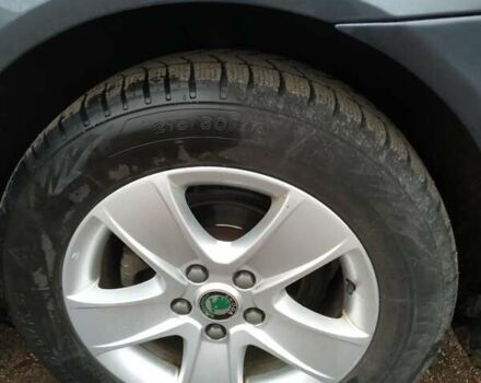 Серый Шкода Октавия, объемом двигателя 1.2 л и пробегом 239 тыс. км за 6000 $, фото 27 на Automoto.ua