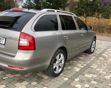 Серый Шкода Октавия, объемом двигателя 1.6 л и пробегом 275 тыс. км за 8400 $, фото 9 на Automoto.ua