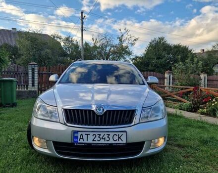 Шкода Октавия 2011 в Калуше на Automoto.ua Серый Шкода Октавия, объемом двигателя 1.97 л и пробегом 300 тыс. км за 8000 $, фото 5 на Automoto.ua