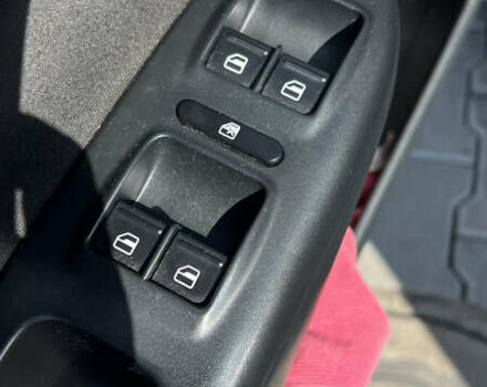 Сірий Шкода Октавія, об'ємом двигуна 1.6 л та пробігом 271 тис. км за 8200 $, фото 12 на Automoto.ua