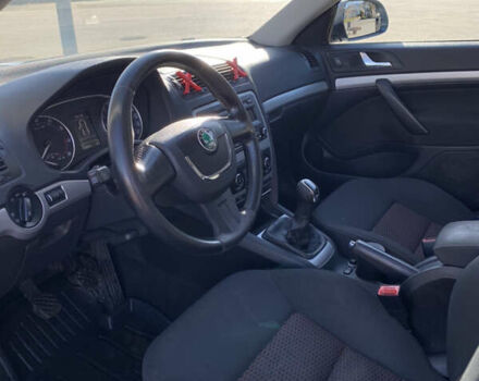 Серый Шкода Октавия, объемом двигателя 1.8 л и пробегом 233 тыс. км за 6800 $, фото 20 на Automoto.ua