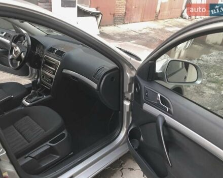 Шкода Октавія 2011 у Луцьку на Automoto.ua Сірий Шкода Октавія, об'ємом двигуна 0 л та пробігом 187 тис. км за 7850 $, фото 17 на Automoto.ua