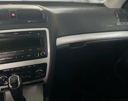 Сірий Шкода Октавія, об'ємом двигуна 1.6 л та пробігом 208 тис. км за 9150 $, фото 65 на Automoto.ua