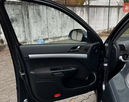 Сірий Шкода Октавія, об'ємом двигуна 1.8 л та пробігом 227 тис. км за 7800 $, фото 16 на Automoto.ua