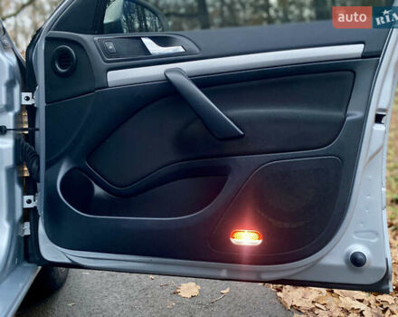 Серый Шкода Октавия, объемом двигателя 1.6 л и пробегом 230 тыс. км за 8300 $, фото 43 на Automoto.ua