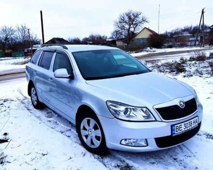 Серый Шкода Октавия, объемом двигателя 1.6 л и пробегом 230 тыс. км за 8000 $, фото 2 на Automoto.ua