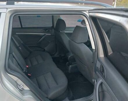 Серый Шкода Октавия, объемом двигателя 1.2 л и пробегом 206 тыс. км за 7300 $, фото 11 на Automoto.ua