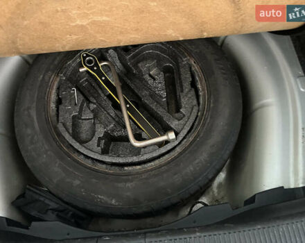 Серый Шкода Октавия, объемом двигателя 1.97 л и пробегом 289 тыс. км за 10000 $, фото 18 на Automoto.ua