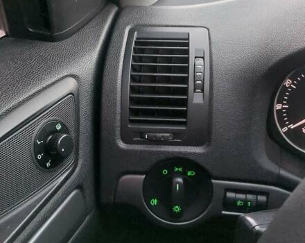 Серый Шкода Октавия, объемом двигателя 1.2 л и пробегом 206 тыс. км за 7300 $, фото 20 на Automoto.ua