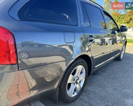 Серый Шкода Октавия, объемом двигателя 1.6 л и пробегом 259 тыс. км за 8800 $, фото 13 на Automoto.ua