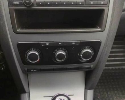 Серый Шкода Октавия, объемом двигателя 1.6 л и пробегом 279 тыс. км за 6700 $, фото 6 на Automoto.ua