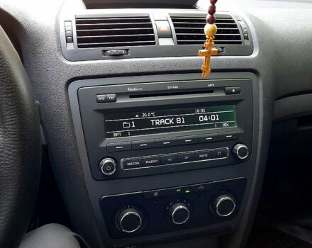 Сірий Шкода Октавія, об'ємом двигуна 1.6 л та пробігом 320 тис. км за 8200 $, фото 6 на Automoto.ua