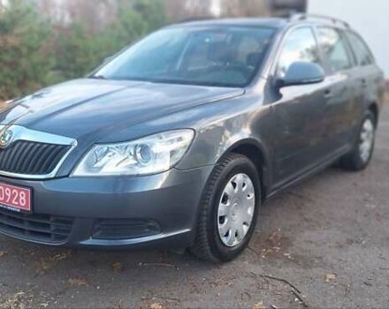 Сірий Шкода Октавія, об'ємом двигуна 0 л та пробігом 225 тис. км за 6600 $, фото 24 на Automoto.ua