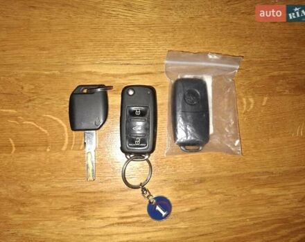 Серый Шкода Октавия, объемом двигателя 1.6 л и пробегом 194 тыс. км за 8350 $, фото 58 на Automoto.ua