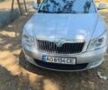 Сірий Шкода Октавія, об'ємом двигуна 1.6 л та пробігом 215 тис. км за 7800 $, фото 1 на Automoto.ua