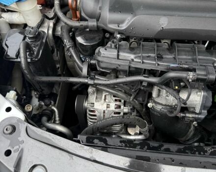 Сірий Шкода Октавія, об'ємом двигуна 2 л та пробігом 209 тис. км за 11000 $, фото 12 на Automoto.ua