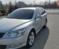 Серый Шкода Октавия, объемом двигателя 2 л и пробегом 291 тыс. км за 8800 $, фото 1 на Automoto.ua