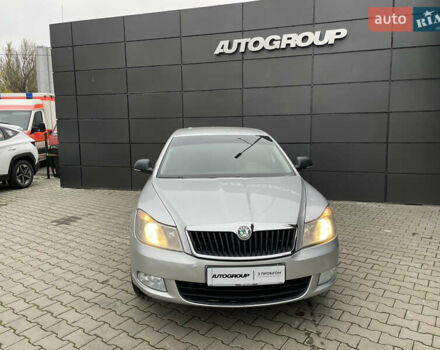 Сірий Шкода Октавія, об'ємом двигуна 1.8 л та пробігом 250 тис. км за 6999 $, фото 3 на Automoto.ua