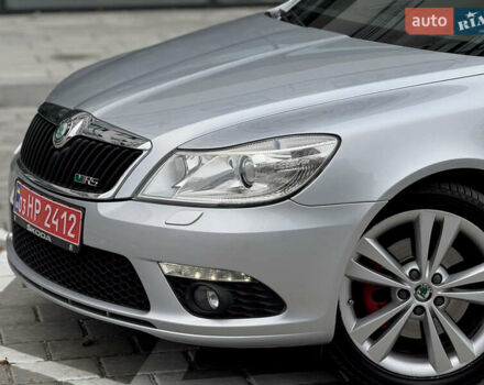 Серый Шкода Октавия, объемом двигателя 1.98 л и пробегом 186 тыс. км за 10800 $, фото 3 на Automoto.ua