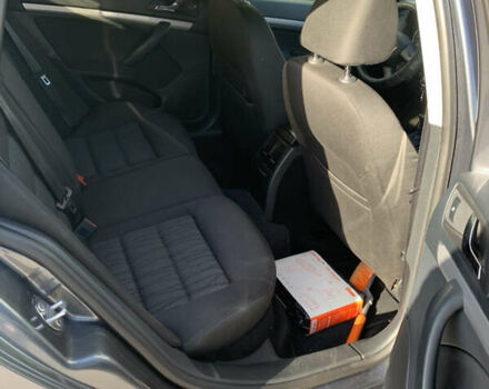 Серый Шкода Октавия, объемом двигателя 1.6 л и пробегом 268 тыс. км за 7300 $, фото 5 на Automoto.ua