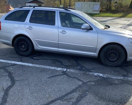 Серый Шкода Октавия, объемом двигателя 1.6 л и пробегом 304 тыс. км за 6800 $, фото 2 на Automoto.ua