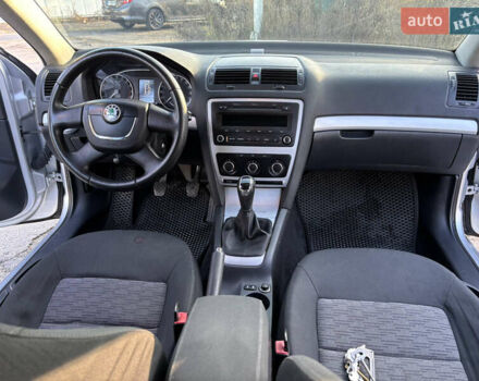 Сірий Шкода Октавія, об'ємом двигуна 1.6 л та пробігом 317 тис. км за 6999 $, фото 13 на Automoto.ua