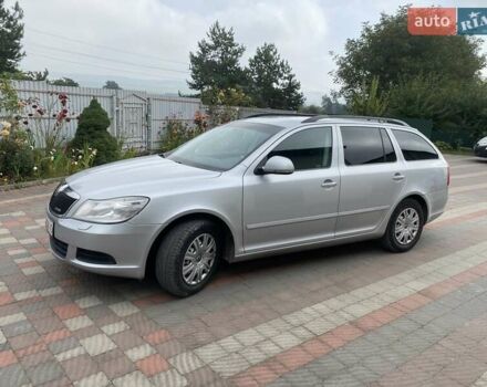 Серый Шкода Октавия, объемом двигателя 1.6 л и пробегом 230 тыс. км за 7350 $, фото 1 на Automoto.ua