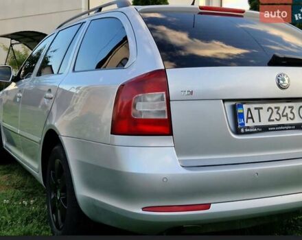Серый Шкода Октавия, объемом двигателя 1.97 л и пробегом 300 тыс. км за 8000 $, фото 7 на Automoto.ua