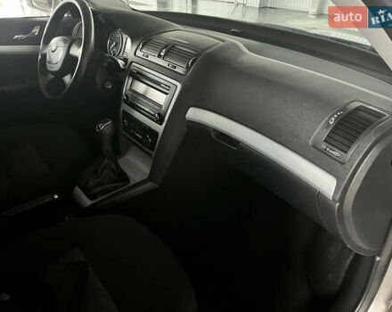 Сірий Шкода Октавія, об'ємом двигуна 1.6 л та пробігом 208 тис. км за 9150 $, фото 52 на Automoto.ua