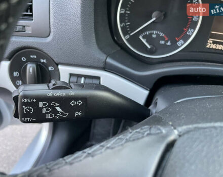 Сірий Шкода Октавія, об'ємом двигуна 1.6 л та пробігом 236 тис. км за 8800 $, фото 13 на Automoto.ua