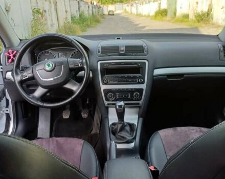 Серый Шкода Октавия, объемом двигателя 1.6 л и пробегом 235 тыс. км за 8800 $, фото 33 на Automoto.ua