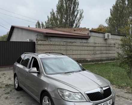 Серый Шкода Октавия, объемом двигателя 1.6 л и пробегом 250 тыс. км за 4400 $, фото 2 на Automoto.ua