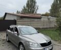 Серый Шкода Октавия, объемом двигателя 1.6 л и пробегом 250 тыс. км за 4400 $, фото 2 на Automoto.ua